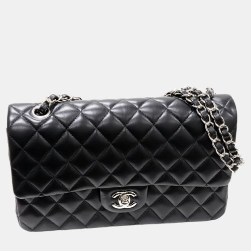 Leather Classic Double Flap Medium Shoulder Bag - Chanel - Modalova