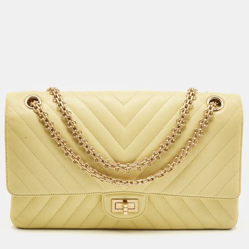 Chevron Leather Classic 227 Reissue 2.55 Flap Bag - Chanel - Modalova