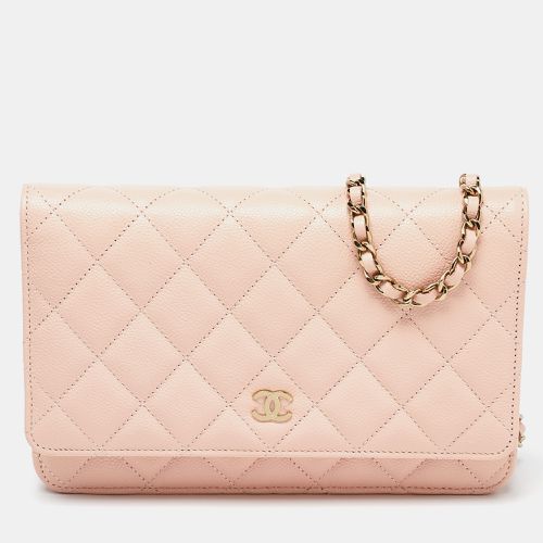 Peach Quilted Caviar Leather CC Flap Wallet on Chain - Chanel - Modalova