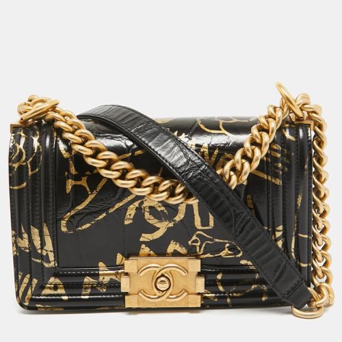 Gold Croc Embossed Leather Graffiti Small Boy Bag - Chanel - Modalova