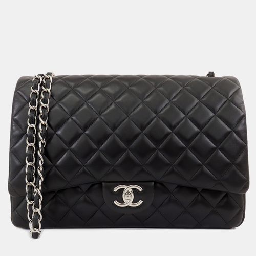 Maxi Classic Lambskin Double Flap Bag - Chanel - Modalova