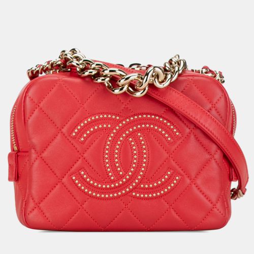 Quilted Lambskin Beauty Begins Bag - Chanel - Modalova