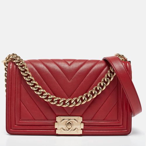 Chevron Leather Medium Boy Flap Bag - Chanel - Modalova