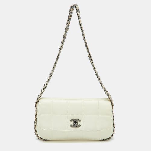 Square Quilted Leather Multi Chain Classic Flap Bag - Chanel - Modalova