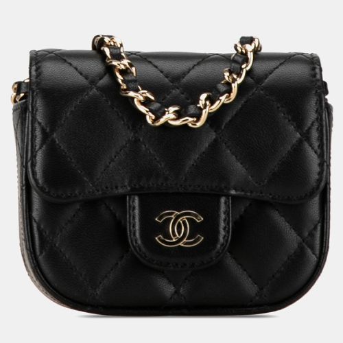 CC Quilted Lambskin Flap Card Holder On Chain - Chanel - Modalova