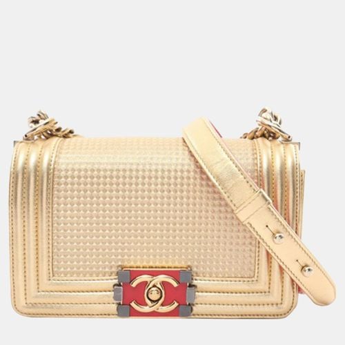 Lambskin Leather Small Embossed Cube Boy Flap Bag - Chanel - Modalova