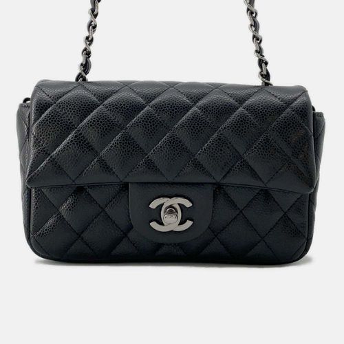 Caviar Leather Quilted Classic Flap Bag - Chanel - Modalova