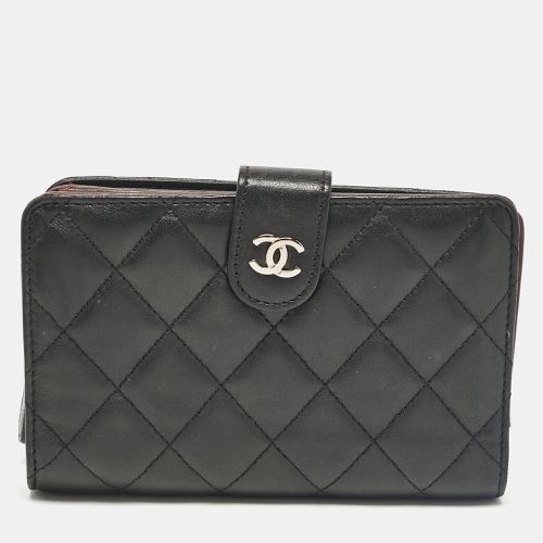 Quilted Leather CC French Wallet - Chanel - Modalova