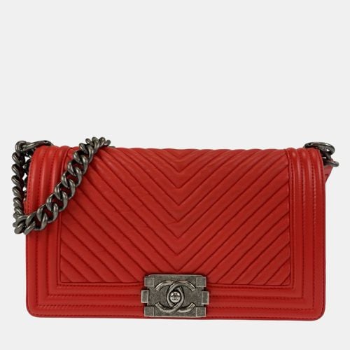 Leather Chevron Medium Boy Shoulder Bag - Chanel - Modalova