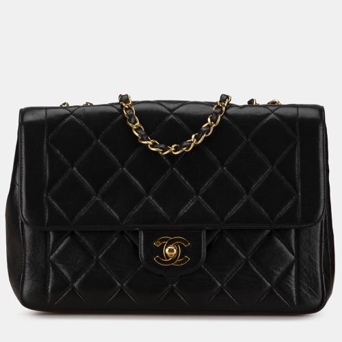 Medium Quilted Lambskin Border Single Flap Bag - Chanel - Modalova