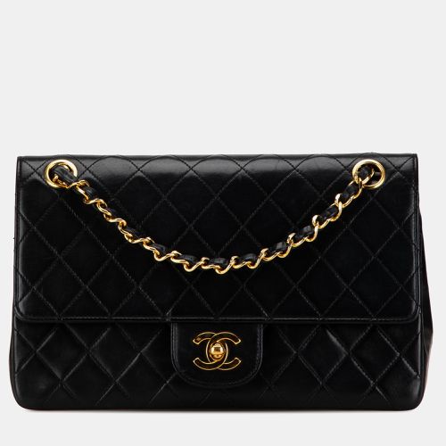 Lambskin Leather Medium Double Flap Bag - Chanel - Modalova