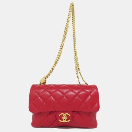 Lambskin Chain Shoulder Matelasse Bag - Chanel - Modalova