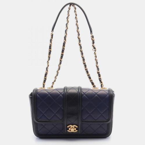 Navy Lambskin Matelasse Shoulder Bag - Chanel - Modalova