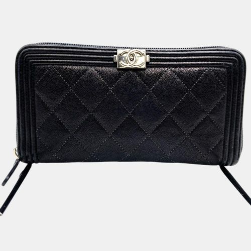 Leather Boy Matelasse Caviar Skin Round Long Wallet - Chanel - Modalova