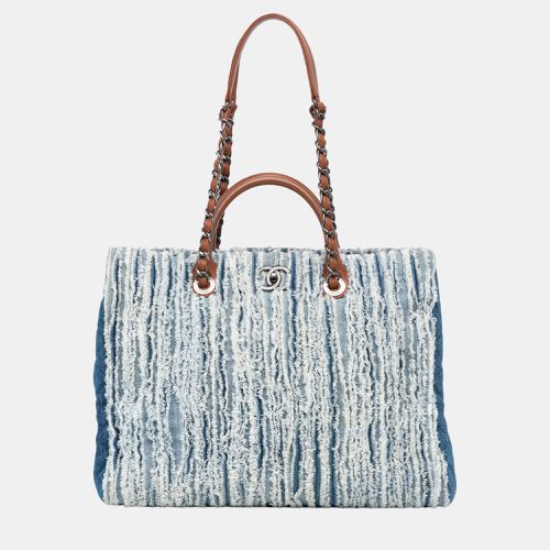 Large Fringed Denim Shopping Tote - Chanel - Modalova