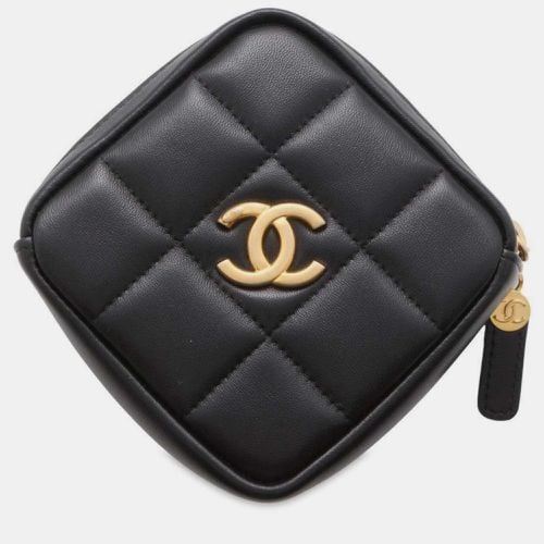 Matelasse Coco Mark Lambskin Wallet - Chanel - Modalova