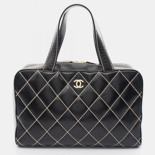 Leather Wild Stitch Handbag - Chanel - Modalova