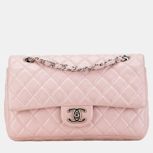 Medium Classic Lambskin Double Flap - Chanel - Modalova