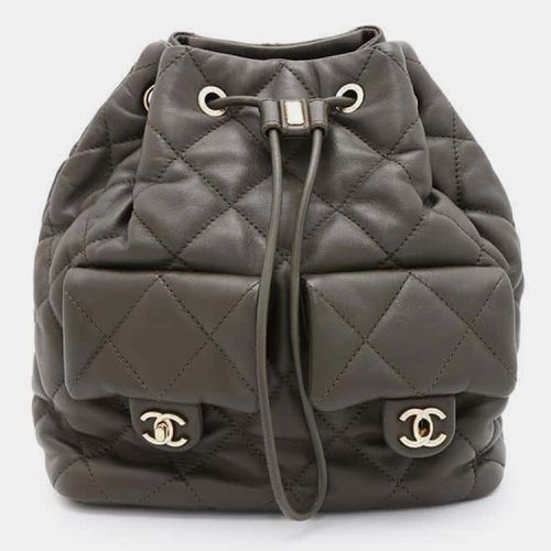 Khaki Lambskin Matelasse Backpack - Chanel - Modalova