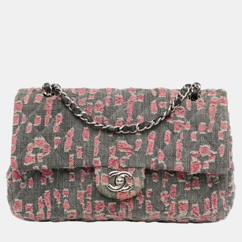 Pink Medium Classic Distressed Denim Double Flap - Chanel - Modalova