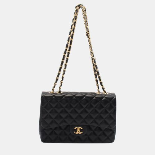 Lambskin Deca Matelasse 30 Classic Large W-Flap Shoulder Bag - Chanel - Modalova