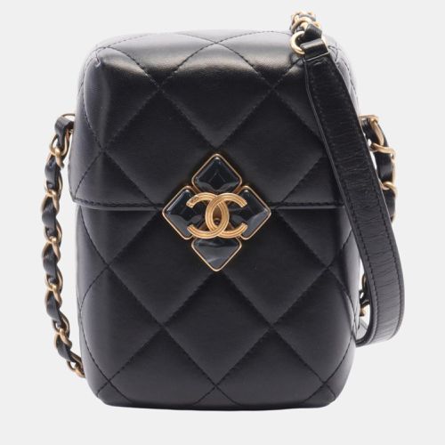 Lambskin Matelasse Box Shoulder Bag - Chanel - Modalova