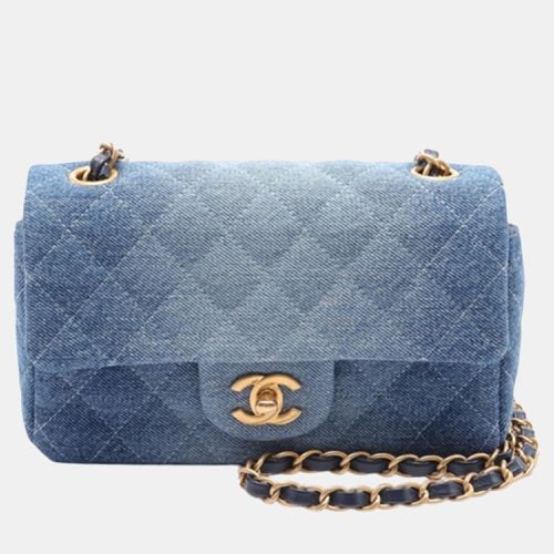 Mini Rectangular Quilted Washed Denim Flap - Chanel - Modalova