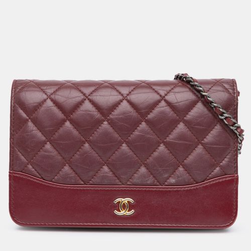 Quilted Aged Calfskin Gabrielle Wallet on Chain - Chanel - Modalova