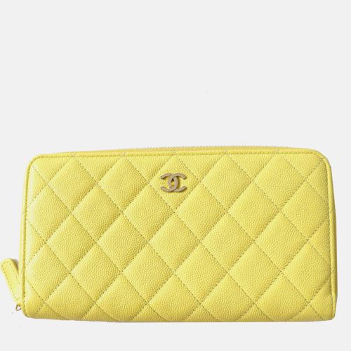 Caviar Skin Coco Mark Long Zip Wallet - Chanel - Modalova