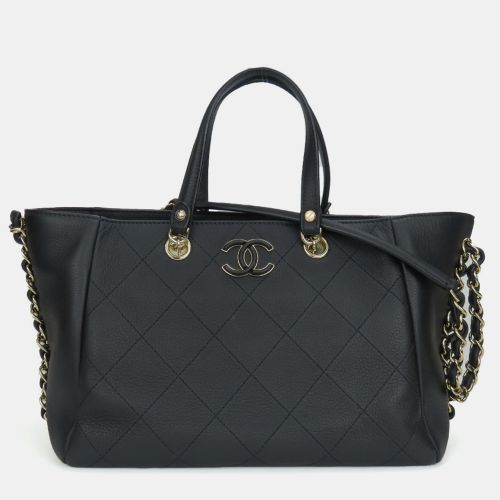 Leather Bullskin Stitched Small Shopping Tote Bag - Chanel - Modalova