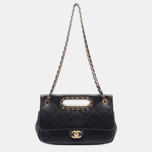 A Real Catch Lambskin Satchel - Chanel - Modalova