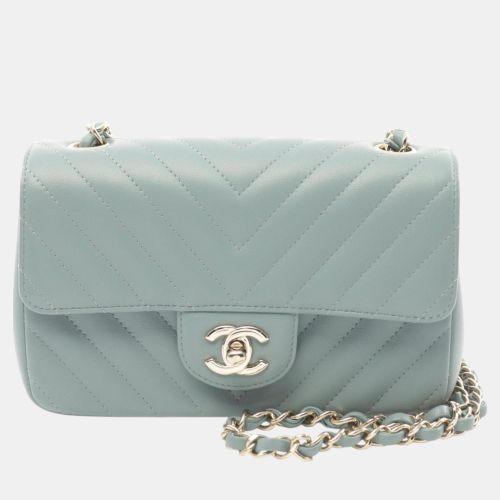 Lambskin Leather Chevron Rectangular Flap Shoulder Bag - Chanel - Modalova