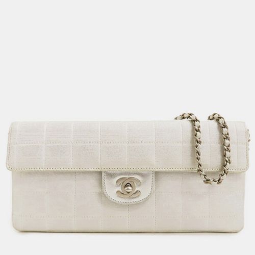 New Travel Line East West Flap - Chanel - Modalova