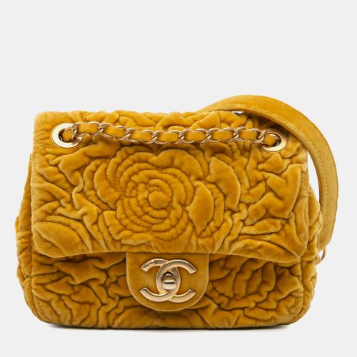 Mini Square Velvet Camellia Embossed Flap Bag - Chanel - Modalova
