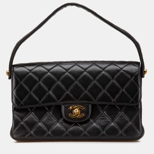 Quilted Lambskin Double Sided Flap Bag - Chanel - Modalova