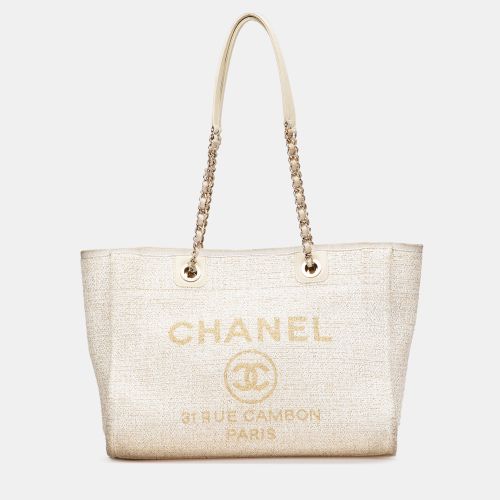 Small Lurex Boucle Deauville Tote - Chanel - Modalova