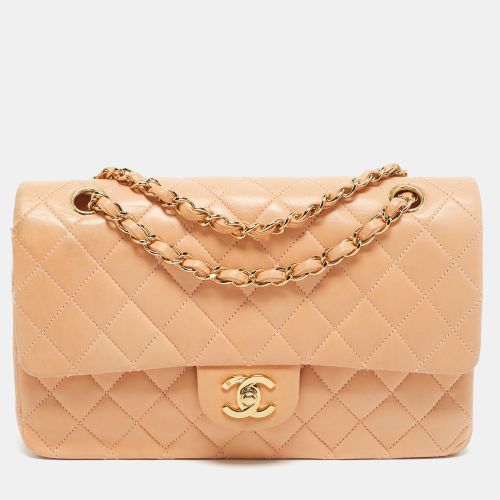 Quilted Leather Medium Classic Double Flap Bag - Chanel - Modalova