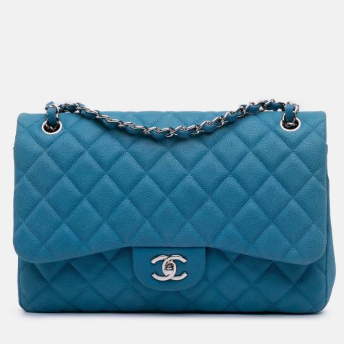Classic Double Flap Jumbo Caviar Shoulder Bag - Chanel - Modalova