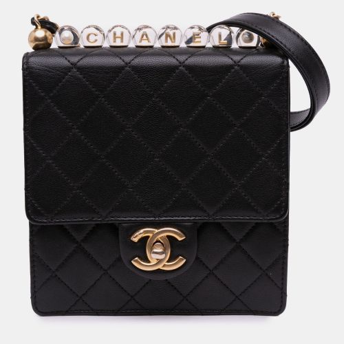 Small Lambskin Chic Pearls Flap - Chanel - Modalova