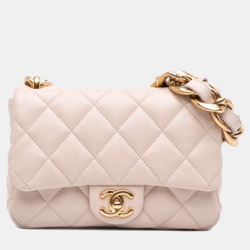 Small Quilted Lambskin Funky Town Flap - Chanel - Modalova