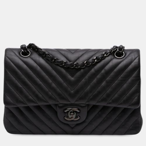 Medium Classic Chevron Lambskin Double Flap - Chanel - Modalova