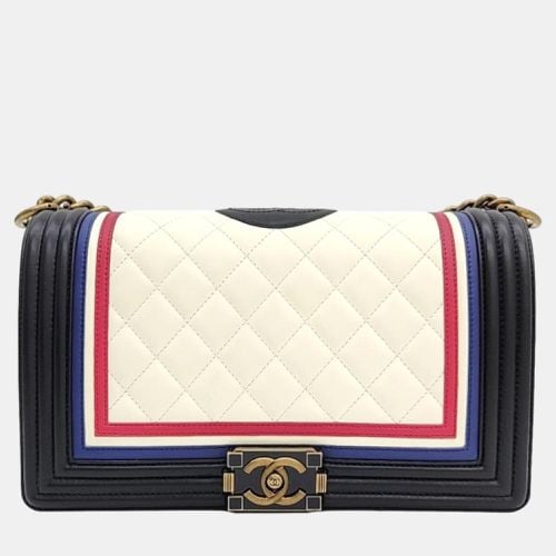 Multicolour Quilted Lambskin Leather East/West Crest Boy Bag - Chanel - Modalova