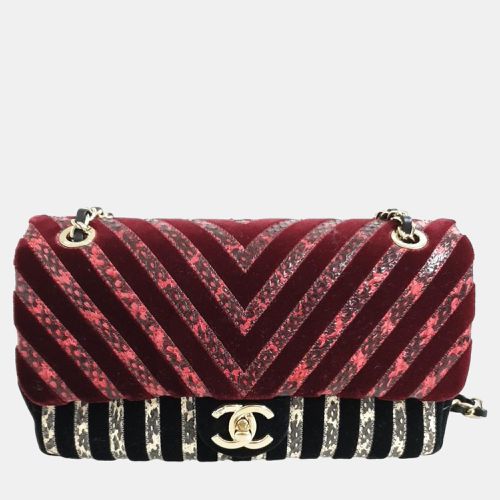 Multi Leather Velvet CC Python Chevron Limited Edition Flap Bag - Chanel - Modalova