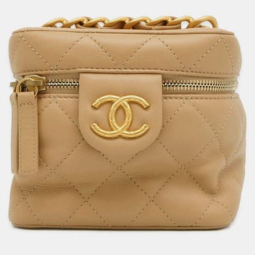 Chanel Beige Leather CC Vanity Case - Chanel - Modalova