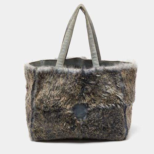 Green Rabbit Fur and Suede Vintage Tote - Chanel - Modalova