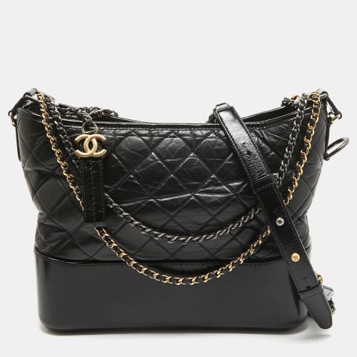 Quilted Aged Leather Medium Gabrielle Hobo - Chanel - Modalova