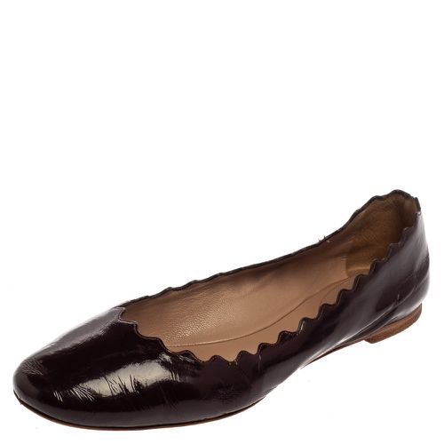 Chloé Patent Leather Lauren Scalloped Ballerina Flats Size 37.5 - Chloe - Modalova