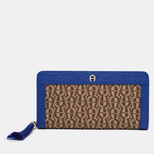 Indigo Monogram Canvas and Leather Cavallina assel Continental Wallet - Aigner - Modalova