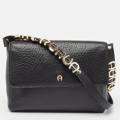 Pebbled Leather Flap Shoulder Bag - Aigner - Modalova