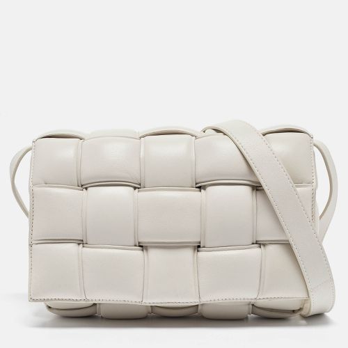 Padded Leather Cassette Shoulder Bag - Bottega Veneta - Modalova